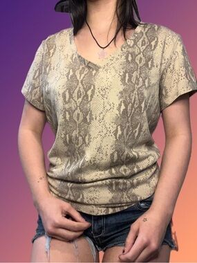 Jordache Beige and Brown Snake-Print Short Sleeve Tee